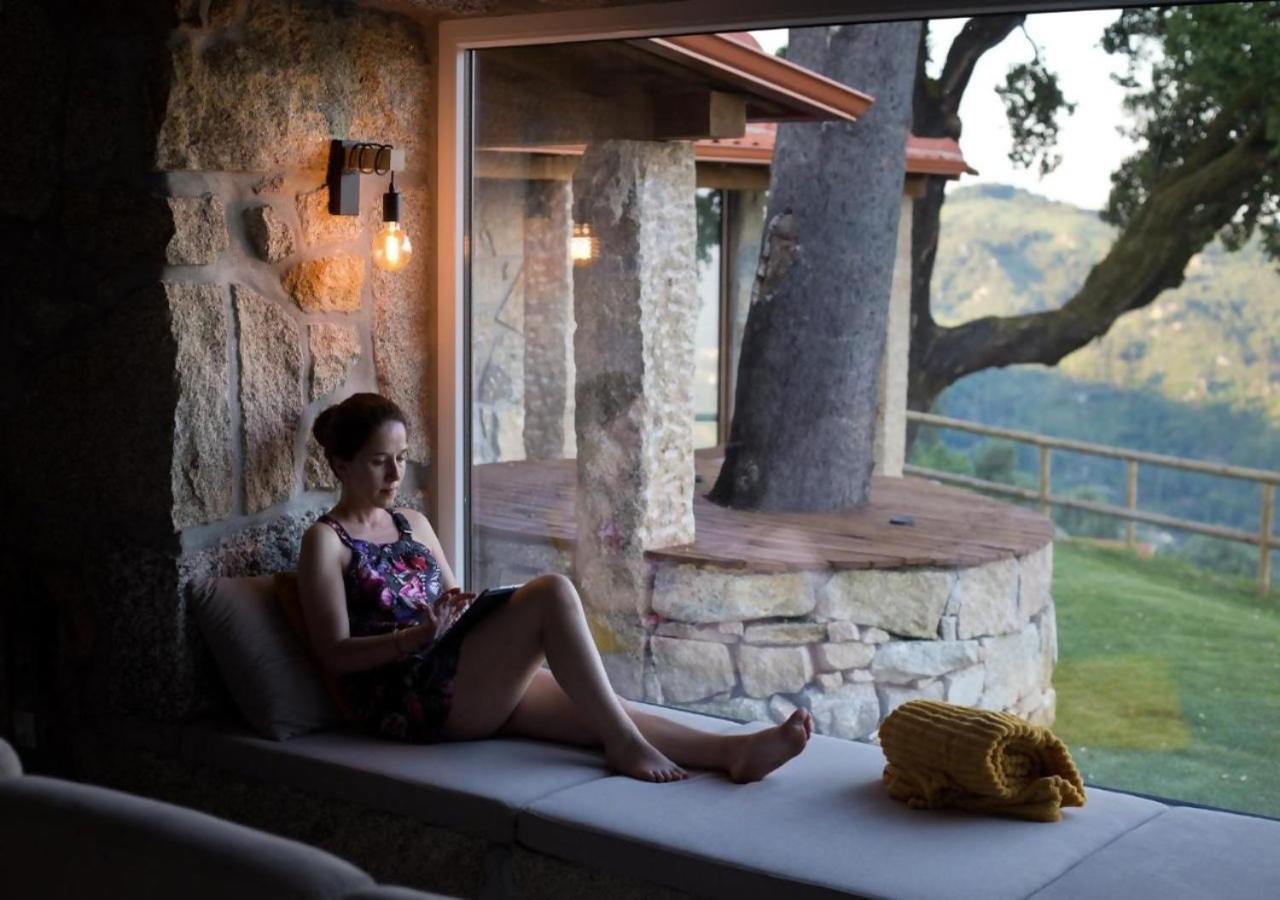 Villa Casa Do Sobreiro Casas De Basto Celorico De Basto Esterno foto
