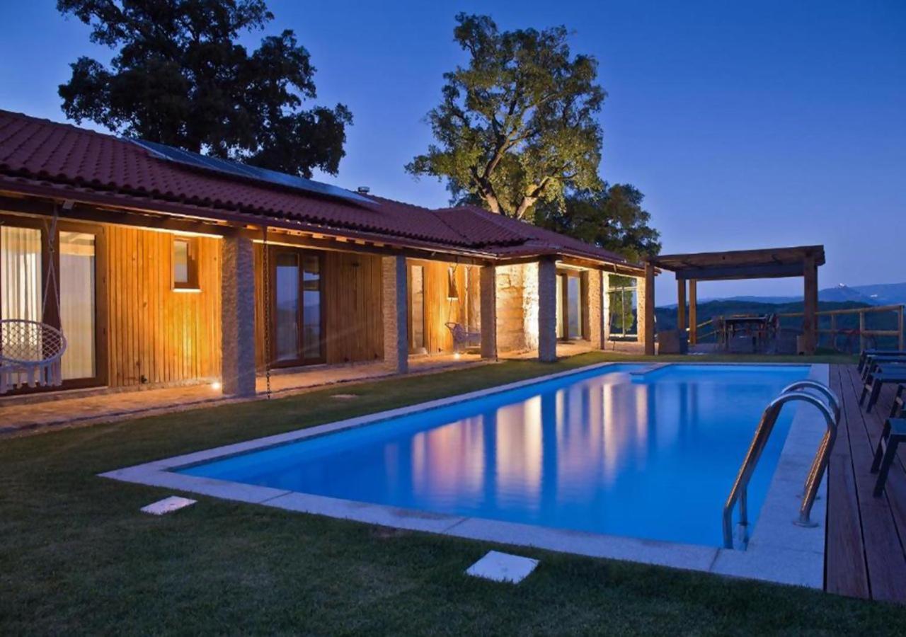 Villa Casa Do Sobreiro Casas De Basto Celorico De Basto Esterno foto